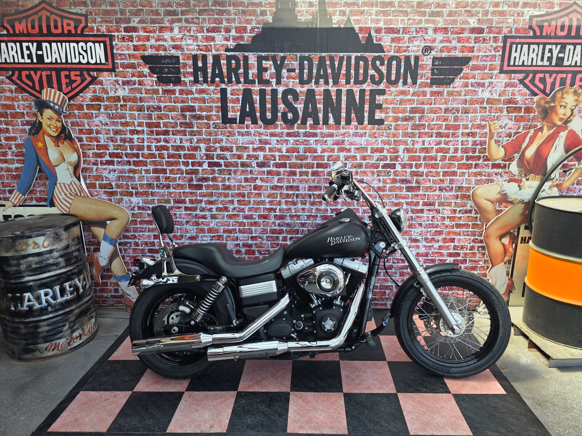 HARLEY-DAVIDSON FXDB Dyna Street Bob ABS-image-0