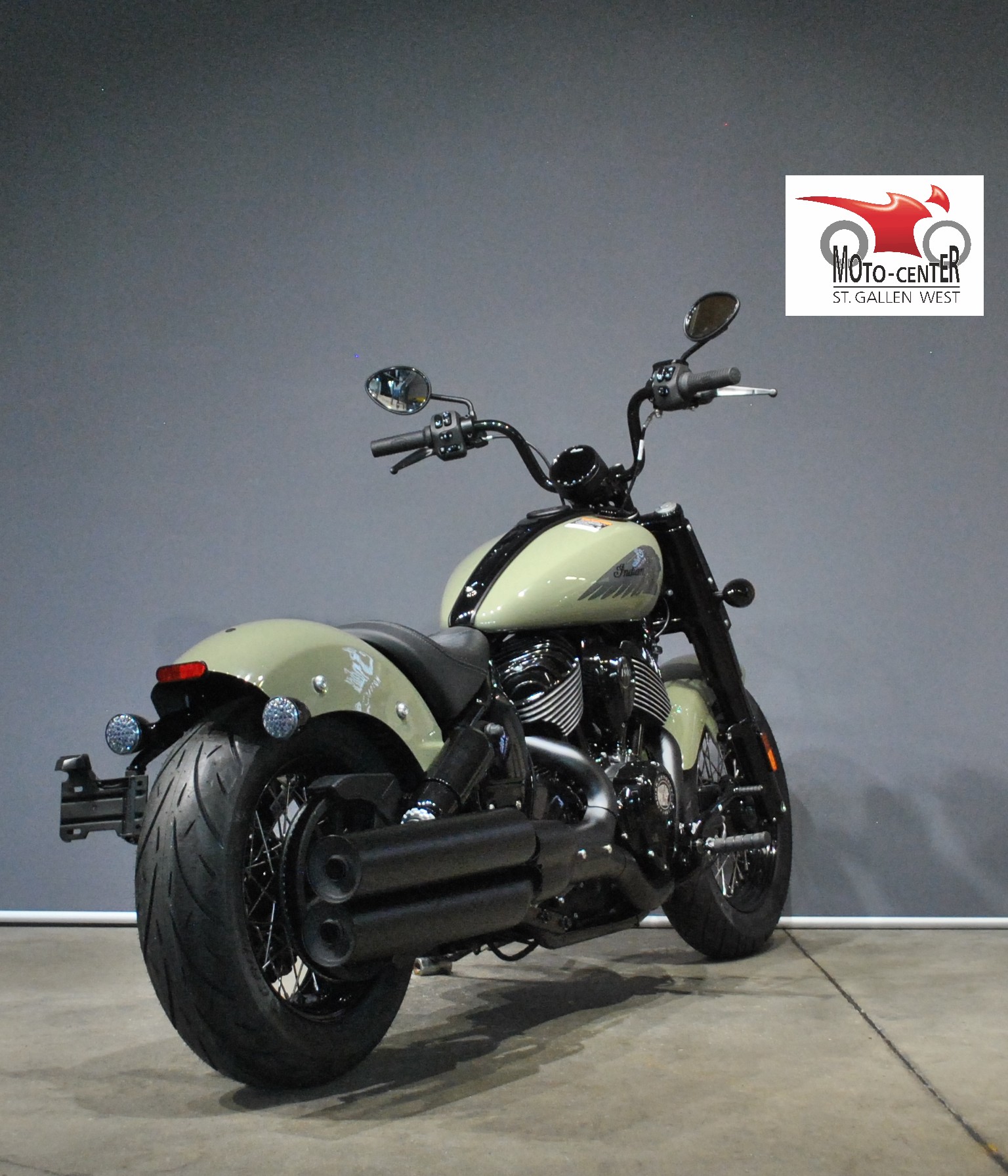 INDIAN Chief Bobber Dark Horse-image-4