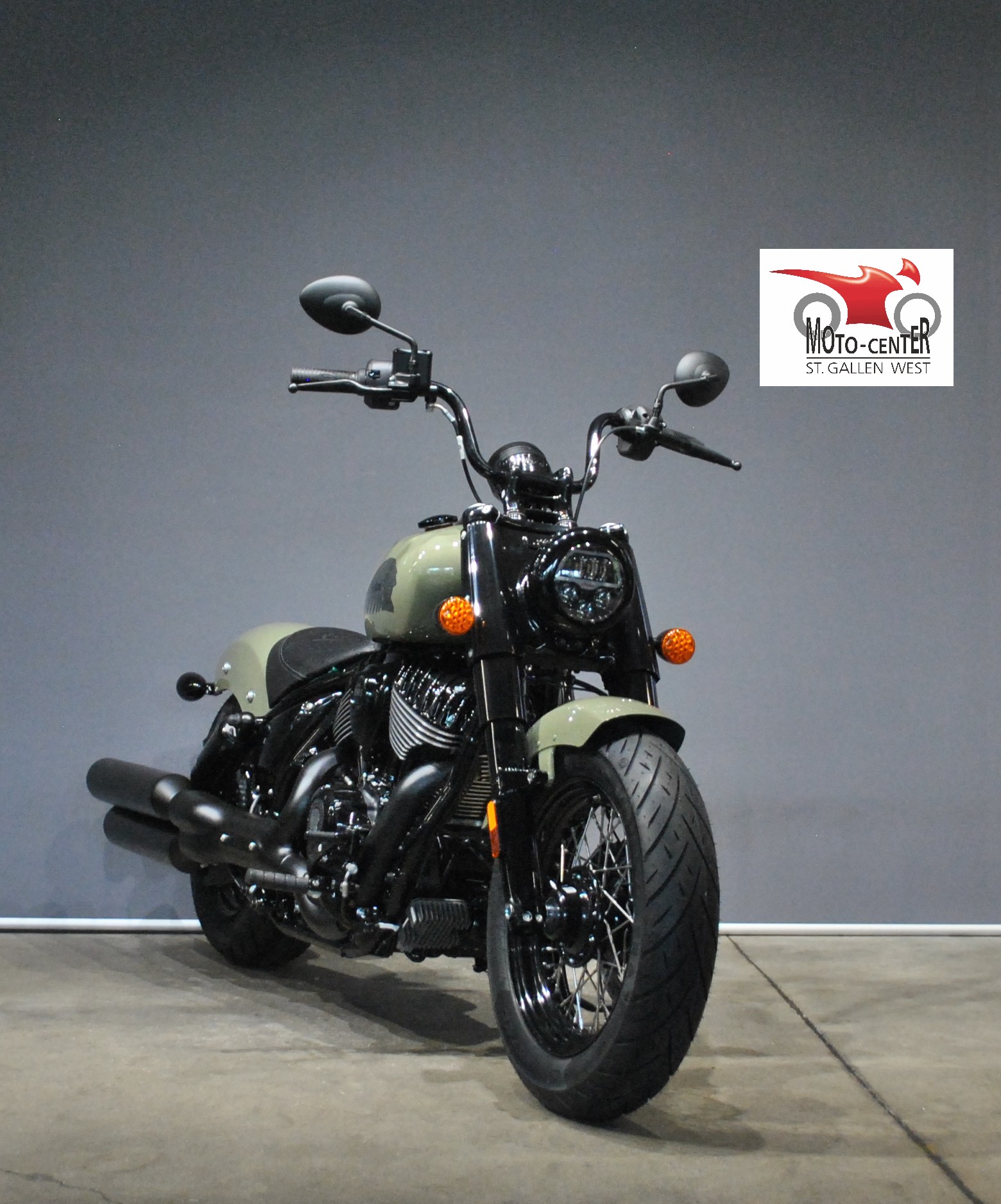 INDIAN Chief Bobber Dark Horse-image-0