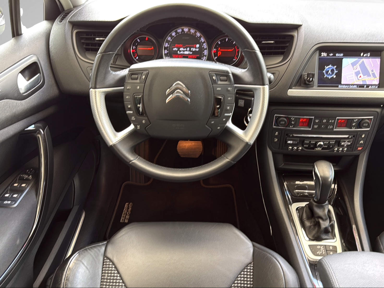 CITROEN C5 Tourer 2.0 HDi CrossTourer Automatic-image-21