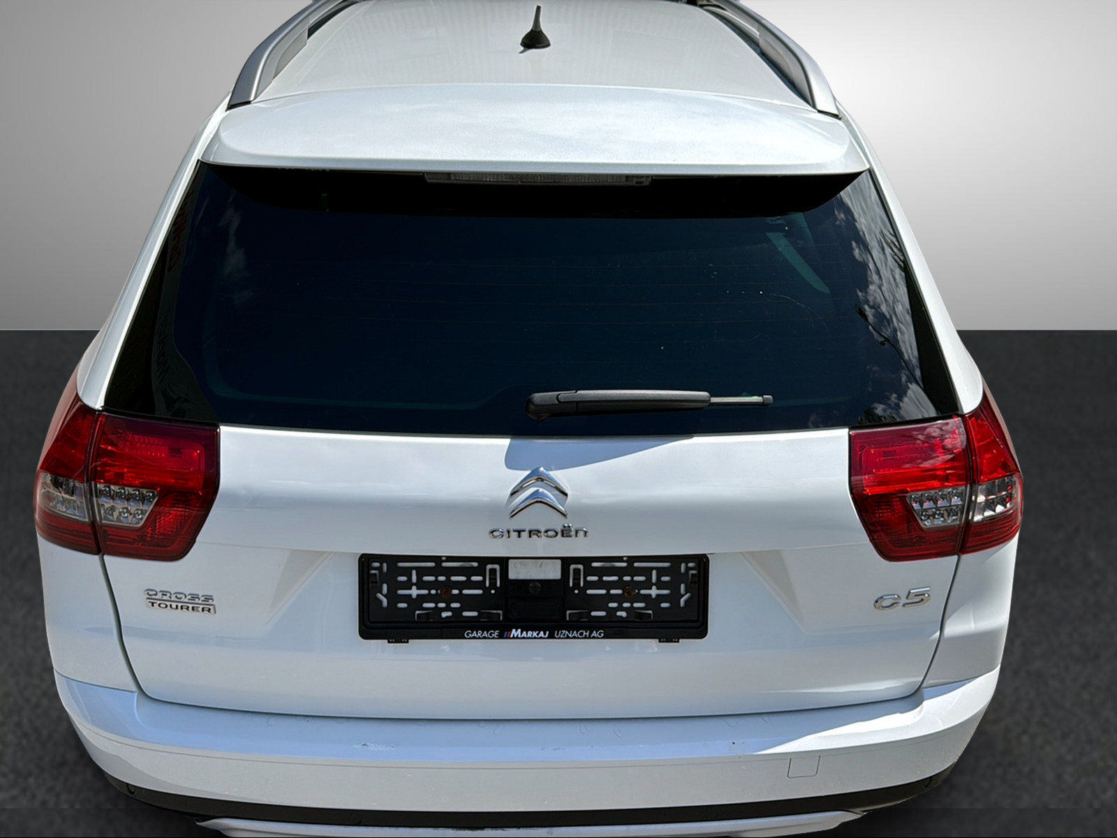 CITROEN C5 Tourer 2.0 HDi CrossTourer Automatic-image-9