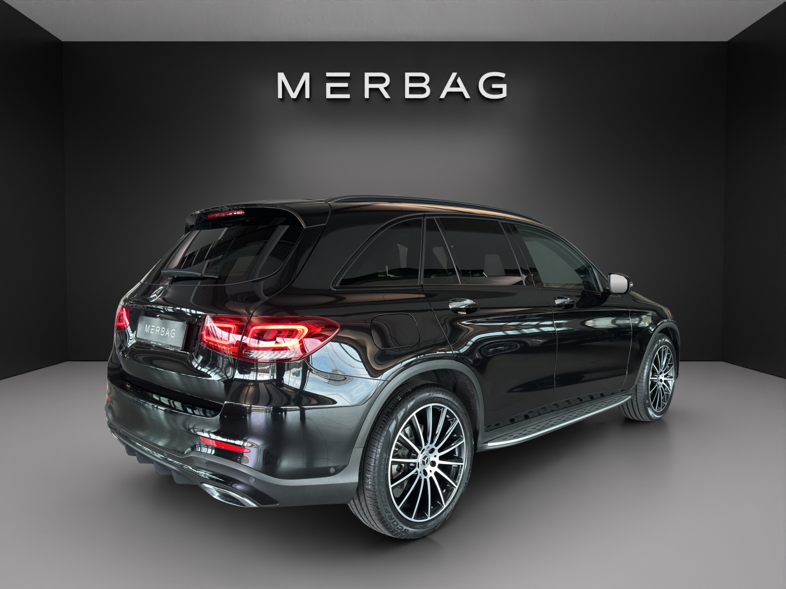 MERCEDES-BENZ GLC 220 d AMG Line 4Matic-image-5