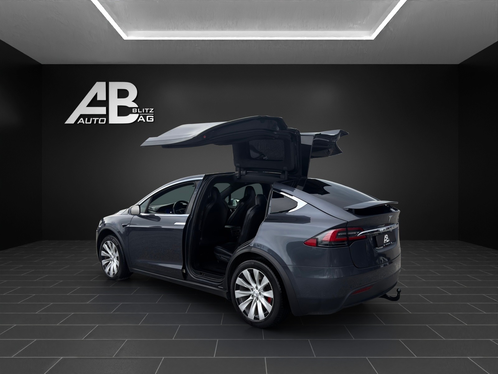 TESLA Model X Performance Ludicrous 4x4 mit 796 PS * 7-Plätzer *-image-17