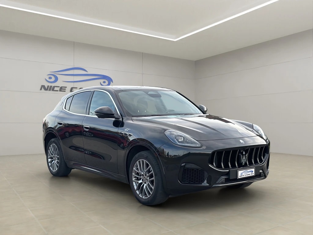 MASERATI Grecale 2.0 MHEV GT Hybrid Automatica-showroom-element-1