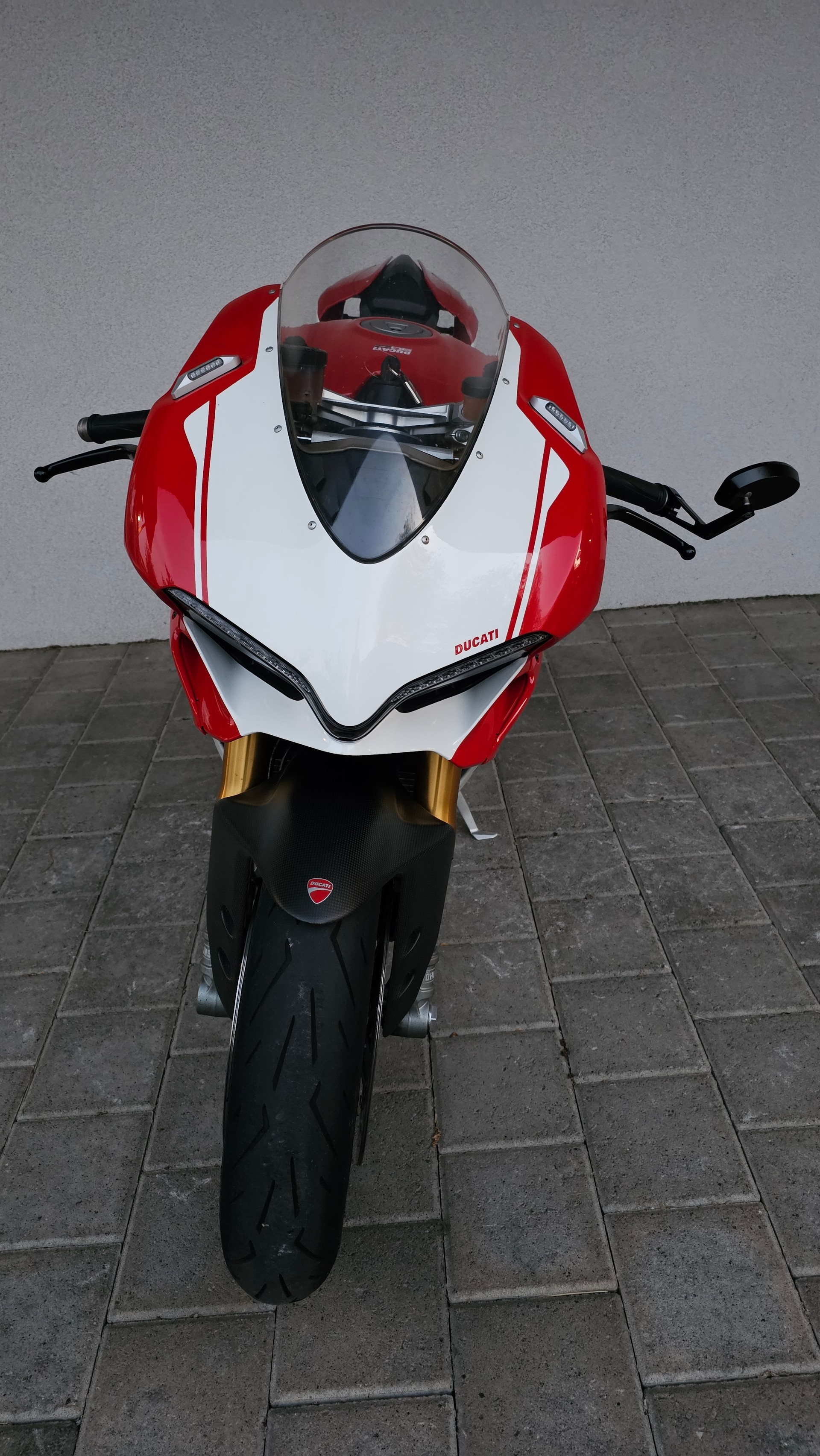 DUCATI Panigale 1299 S Anniversario-image-2