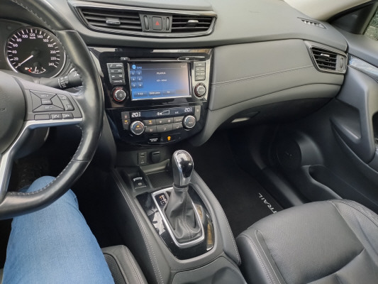 NISSAN X-Trail 2.0dCi tekna 4x4-image-8