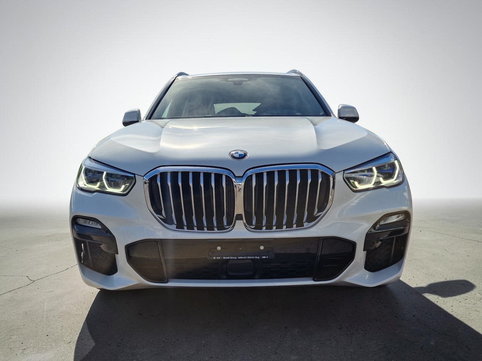 BMW X5 xDrive 40i Steptronic M- Sport 8xAlu Luftfahrw 24Mt Gara-showroom-element-2