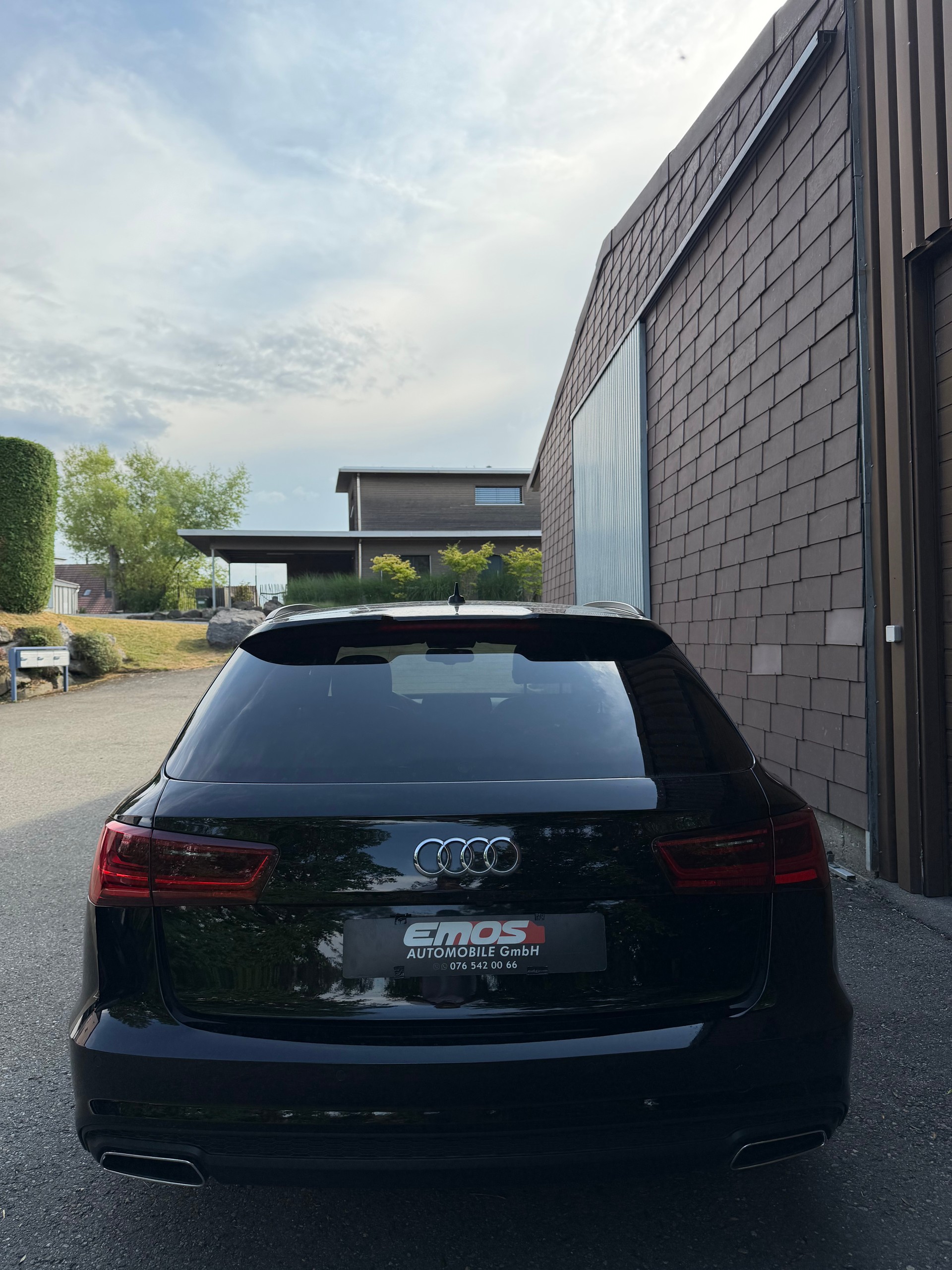 AUDI A6 Avant 2.0 TDI Attraction S-tronic **S-Line**-image-6