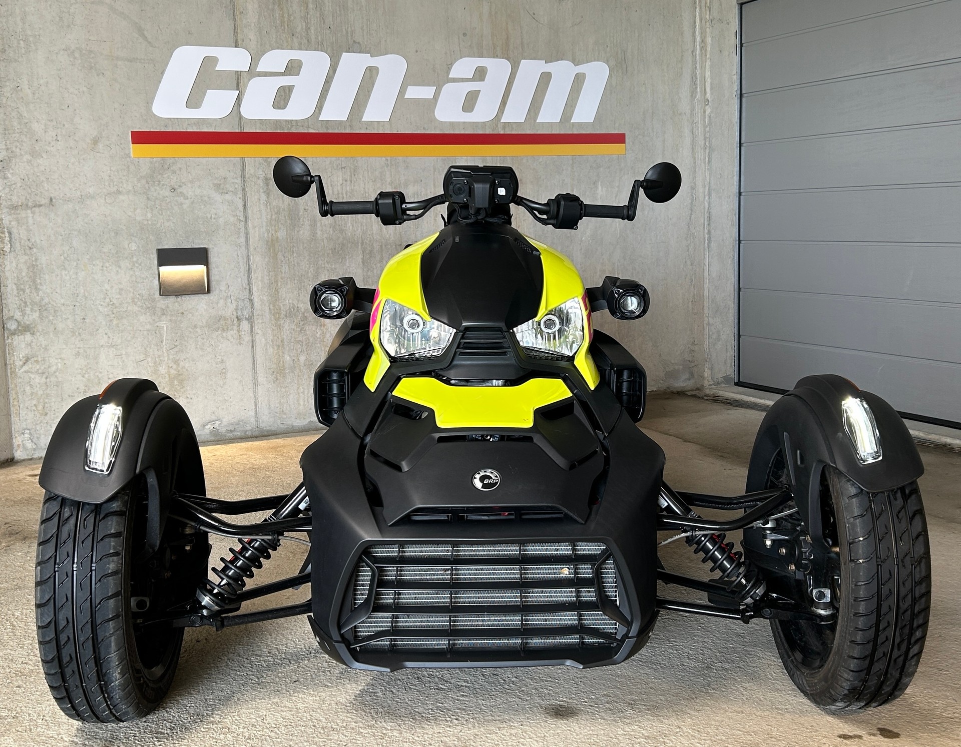 CAN-AM ACE 900 Sport-image-1