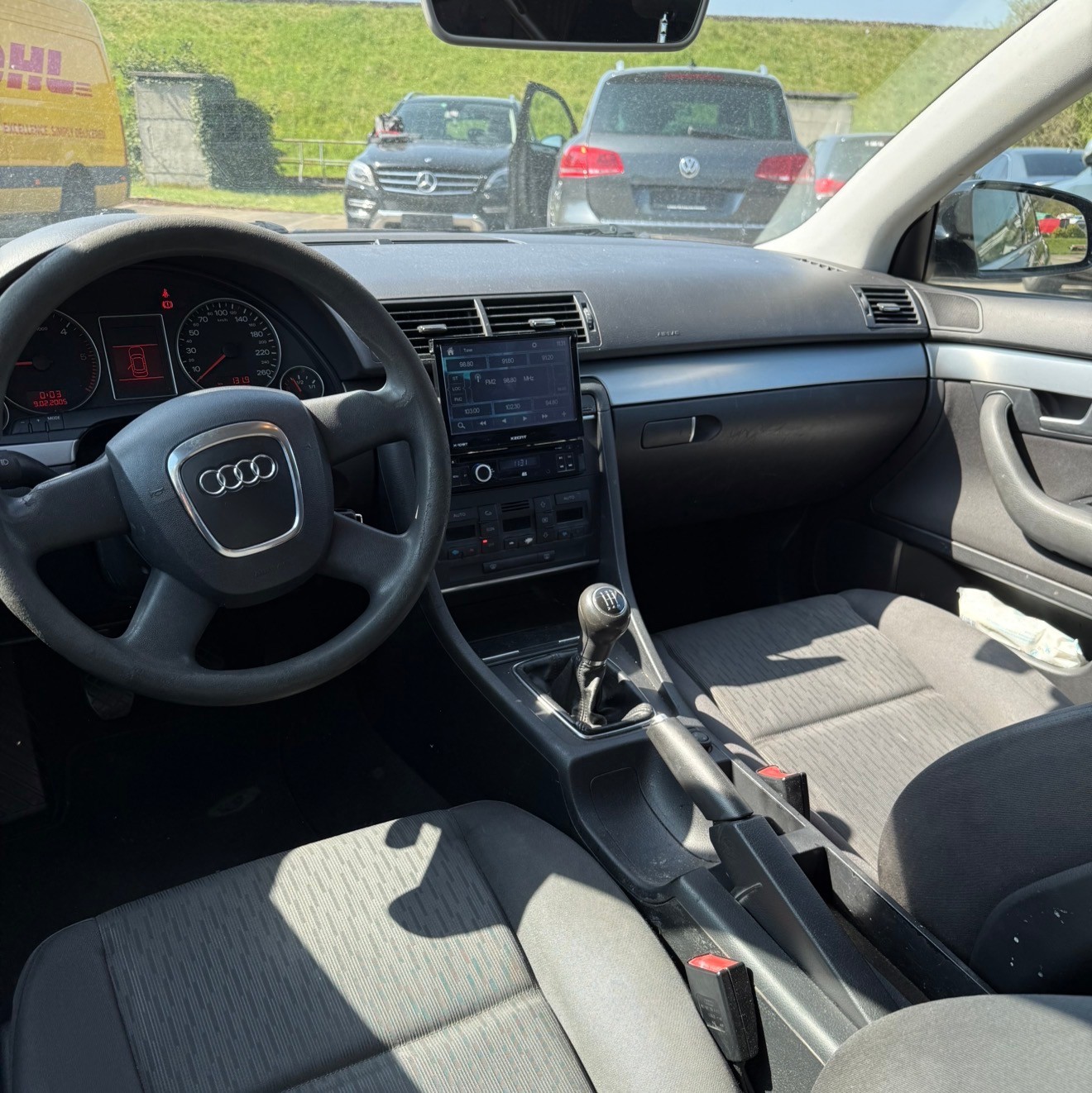 AUDI A4 Limousine 1.9 TDI-image-4