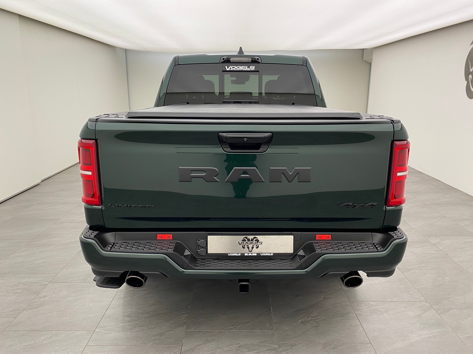DODGE Ram 1500 5.7 Limited Night eTorque MY 2026-image-4