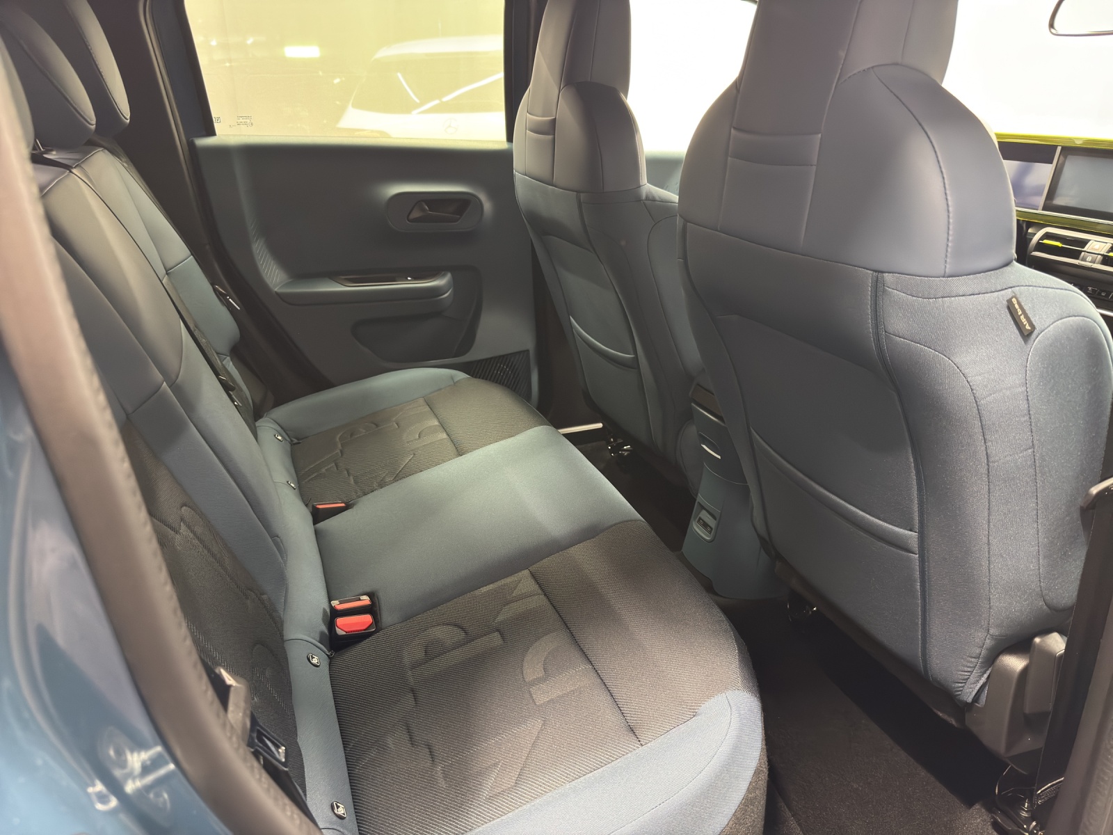 FIAT Grande Panda 1.2 Hybrid Icon-image-9