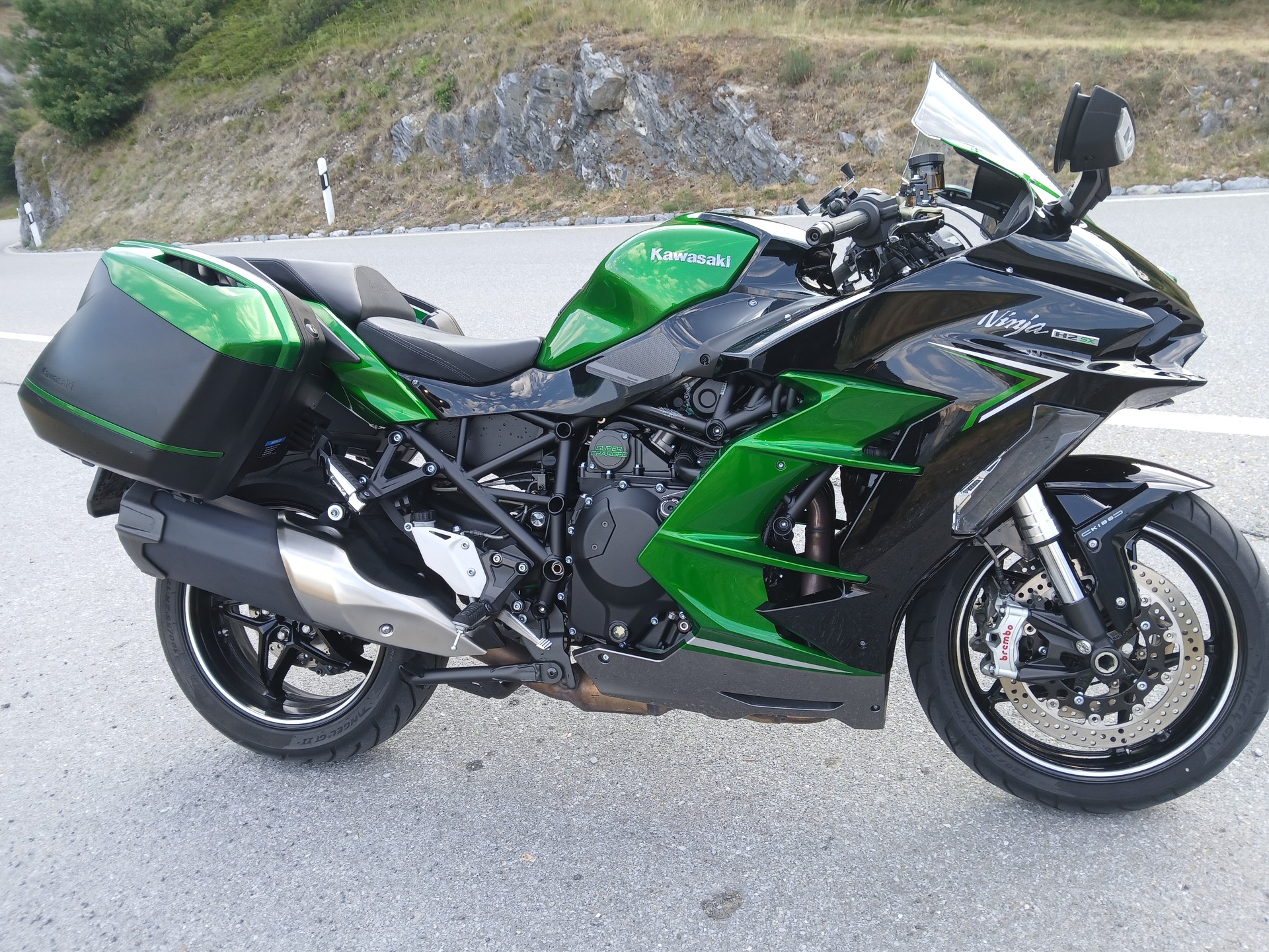 KAWASAKI Ninja H2 SX SE Tourer-image-0