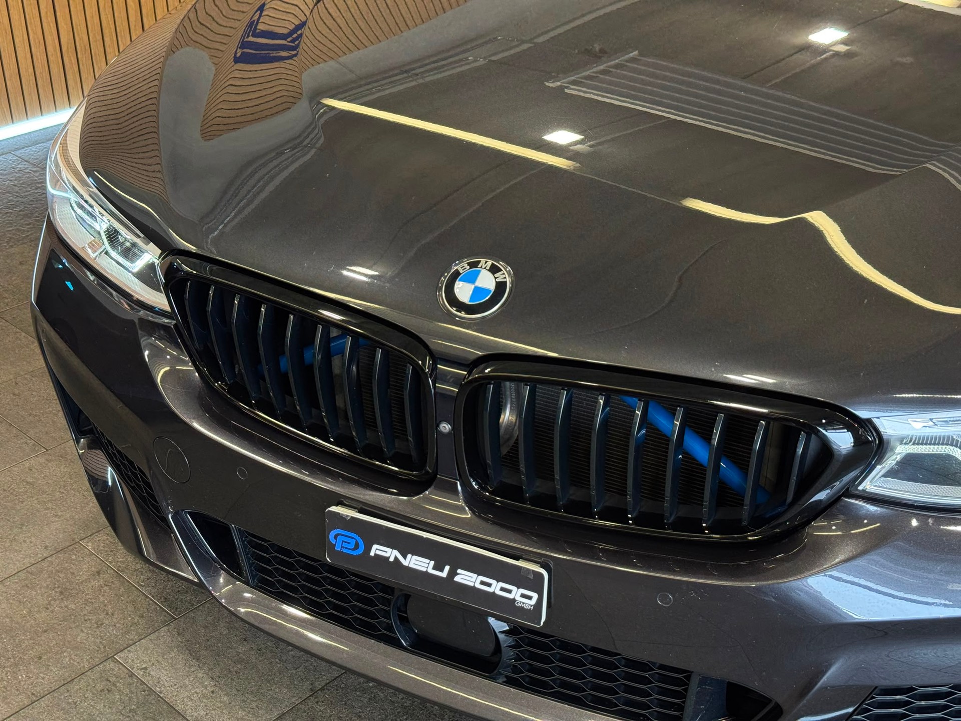 BMW 640i GT xDrive Steptronic-showroom-element-2