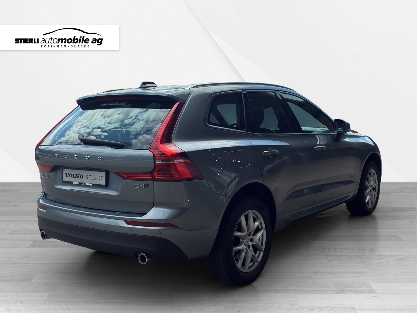 VOLVO XC60 2.0 D4 Momentum AWD-image-4