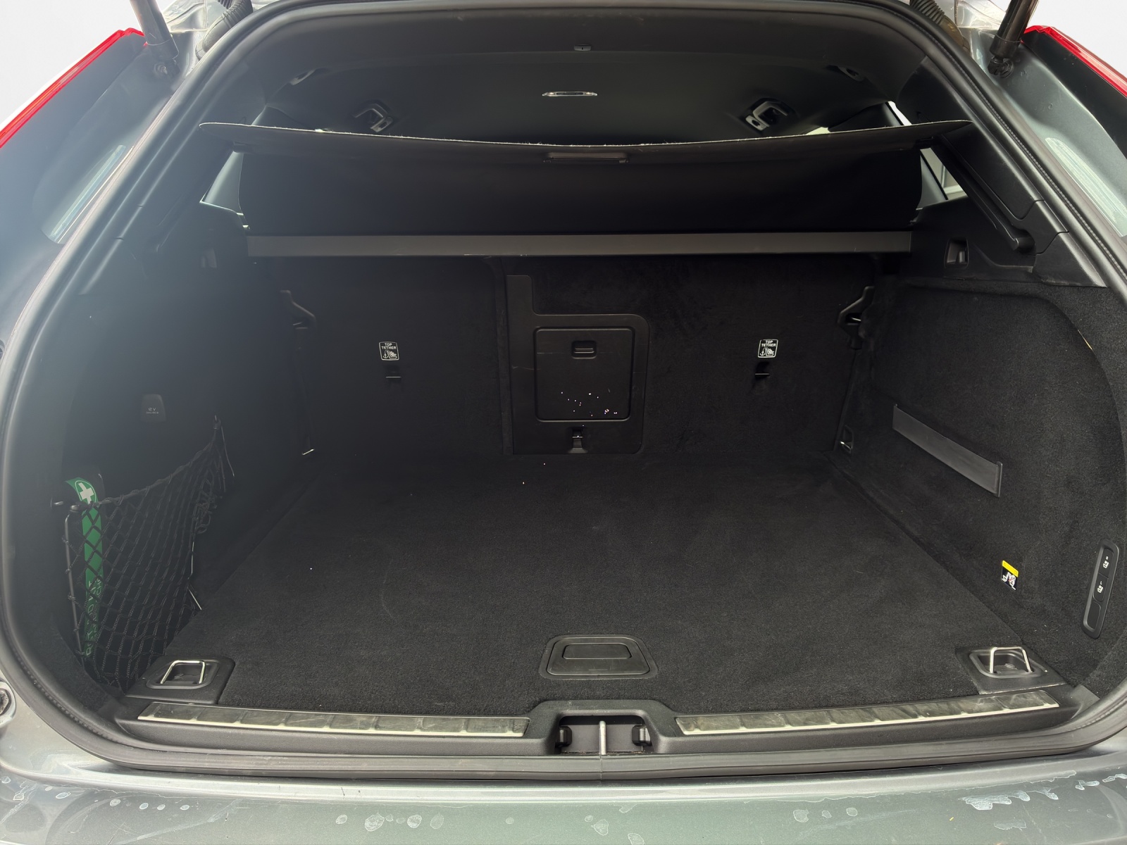 VOLVO XC60 2.0 D4 Momentum AWD-image-14