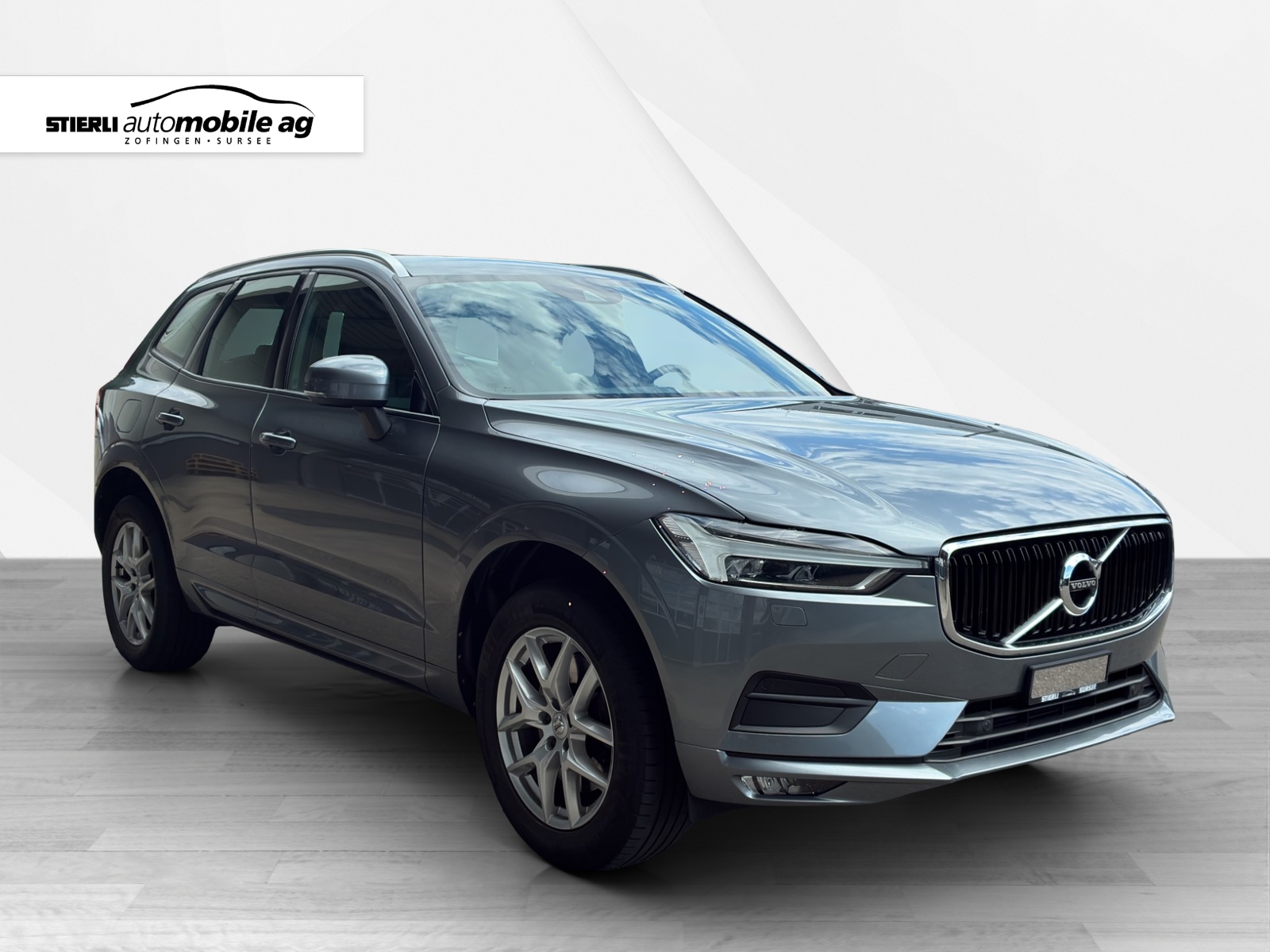 VOLVO XC60 2.0 D4 Momentum AWD-showroom-element-2