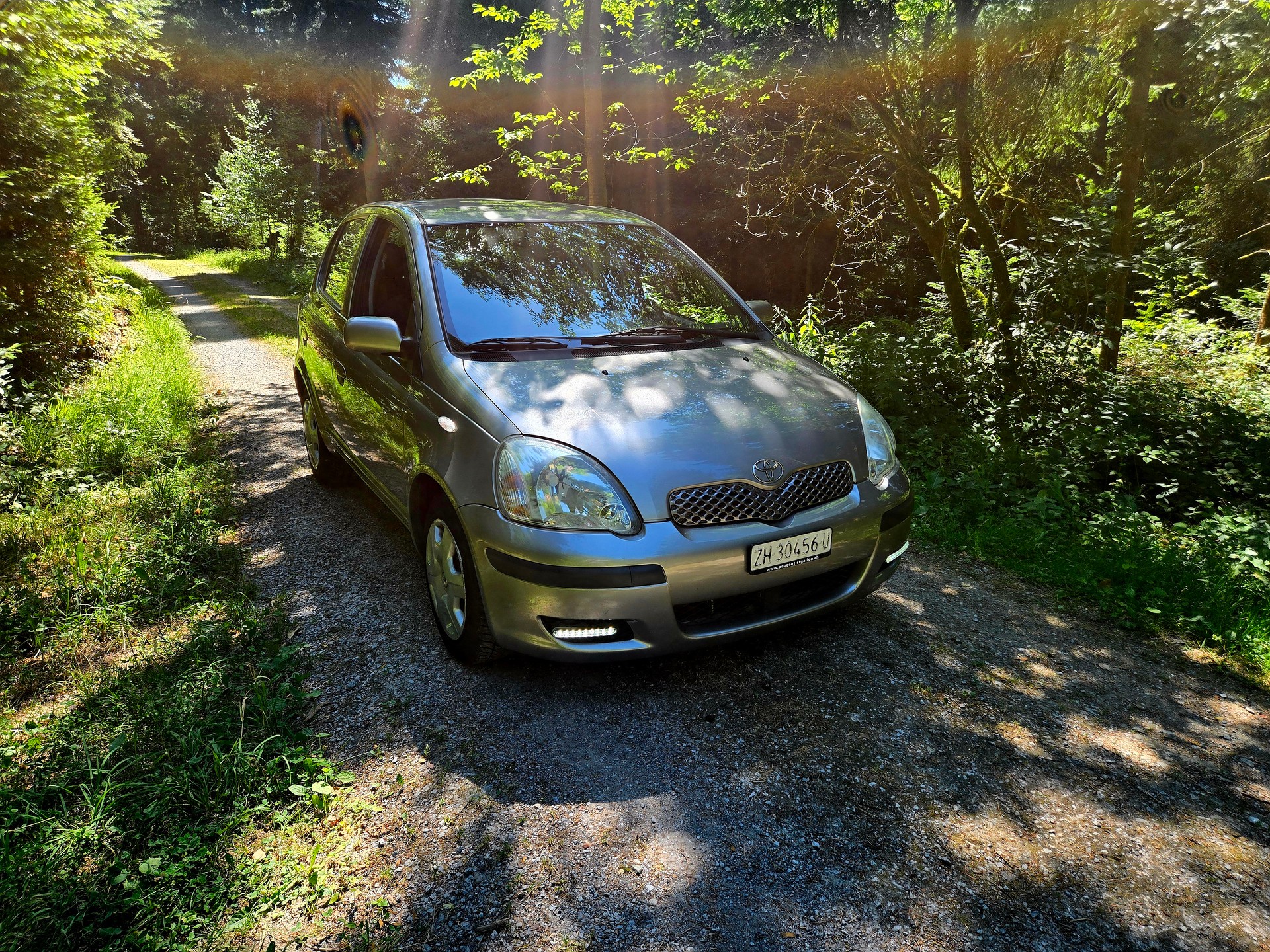 TOYOTA Yaris 1.3 Linea Luna