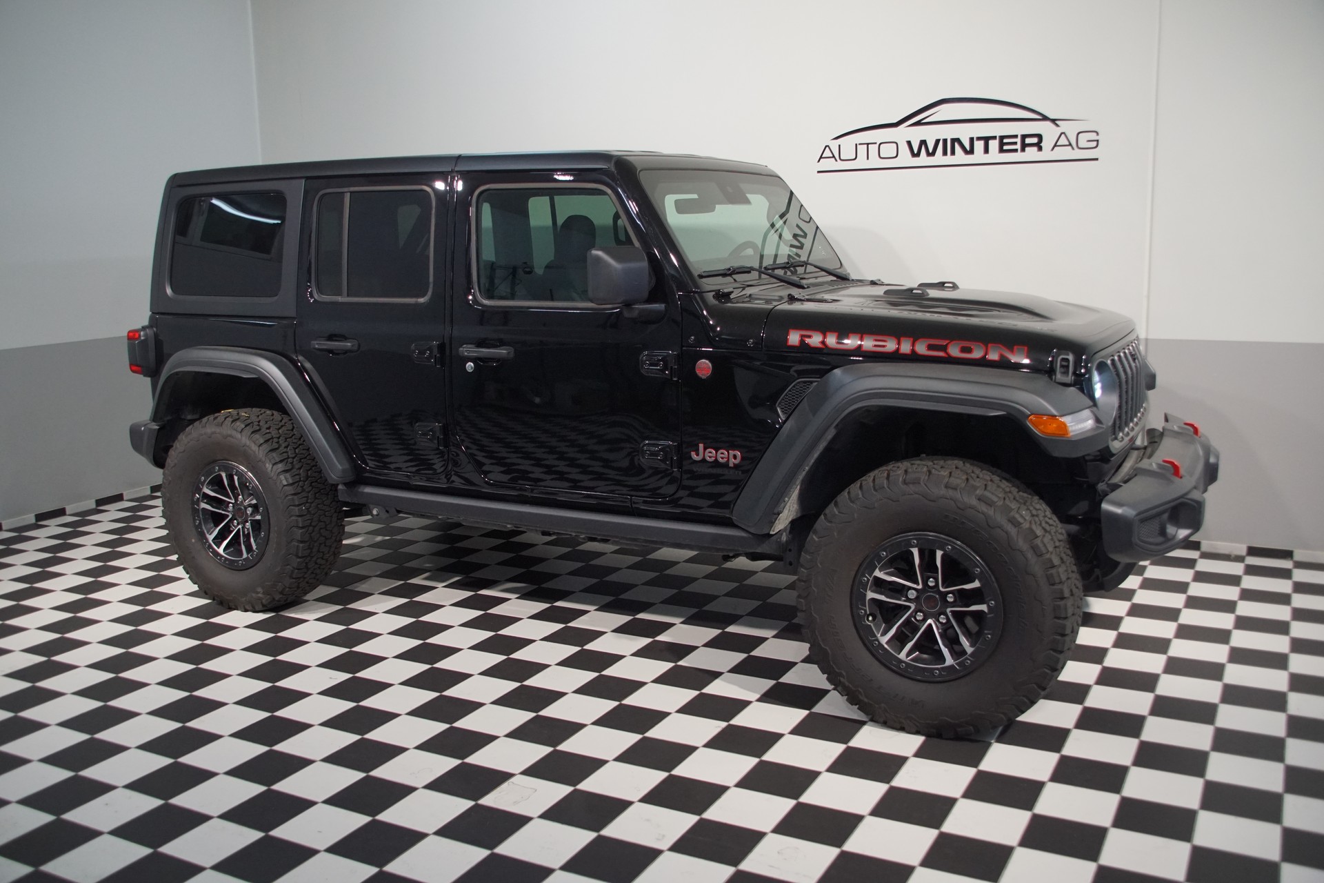 JEEP New Wrangler 3.6 V6 X-showroom-element-2