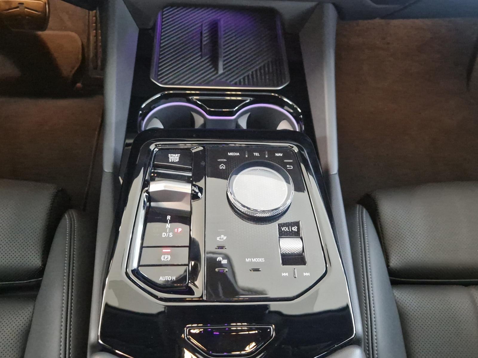 BMW 520d xDrive Touring-image-20