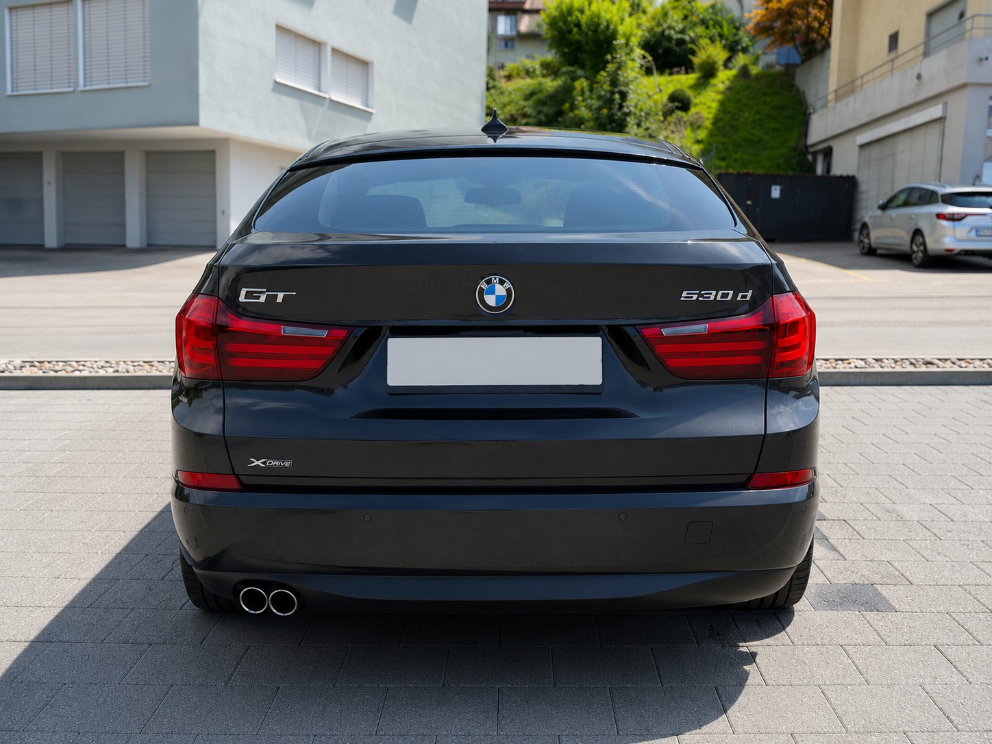 BMW 530d xDrive-image-1