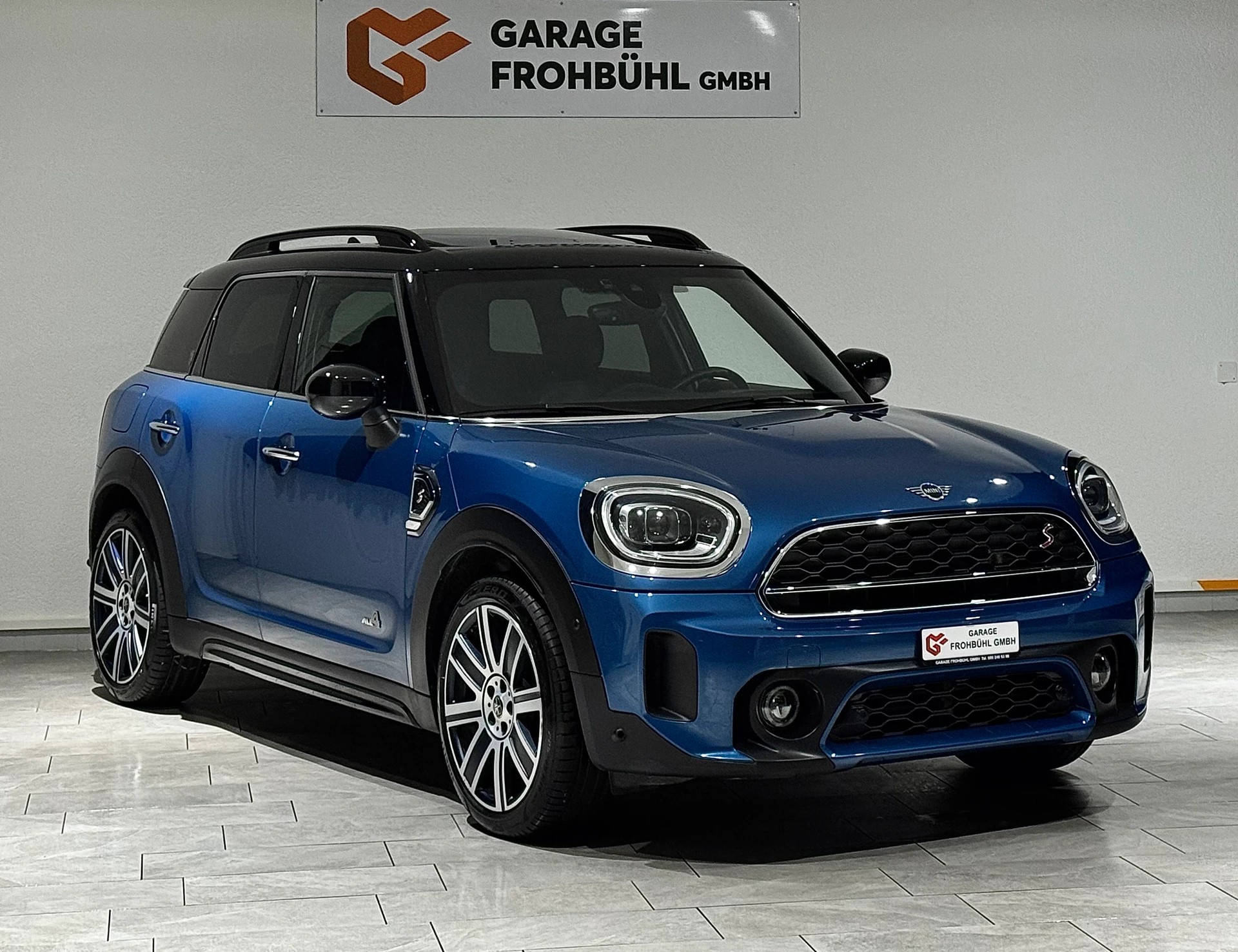 MINI Countryman Cooper S ALL4 Steptronic | 1.Hand |-showroom-element-2