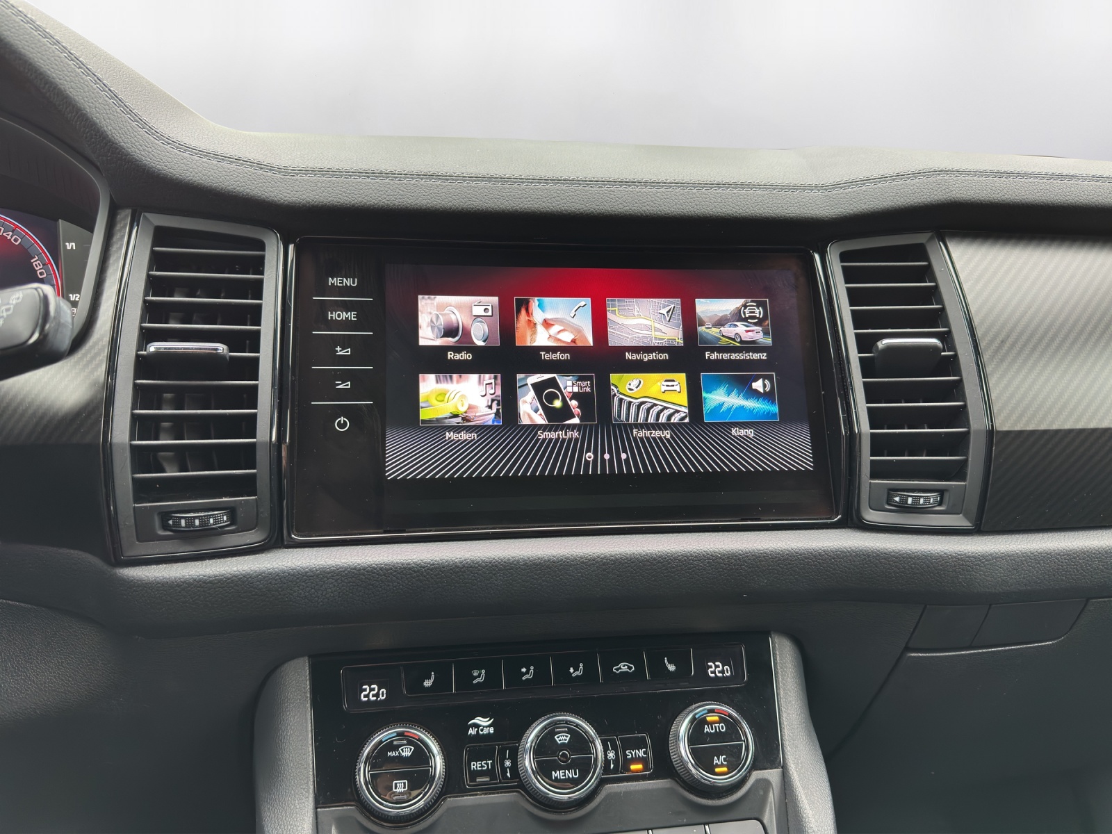 SKODA Kodiaq 2.0 TSI 4x4 SportLine-image-8