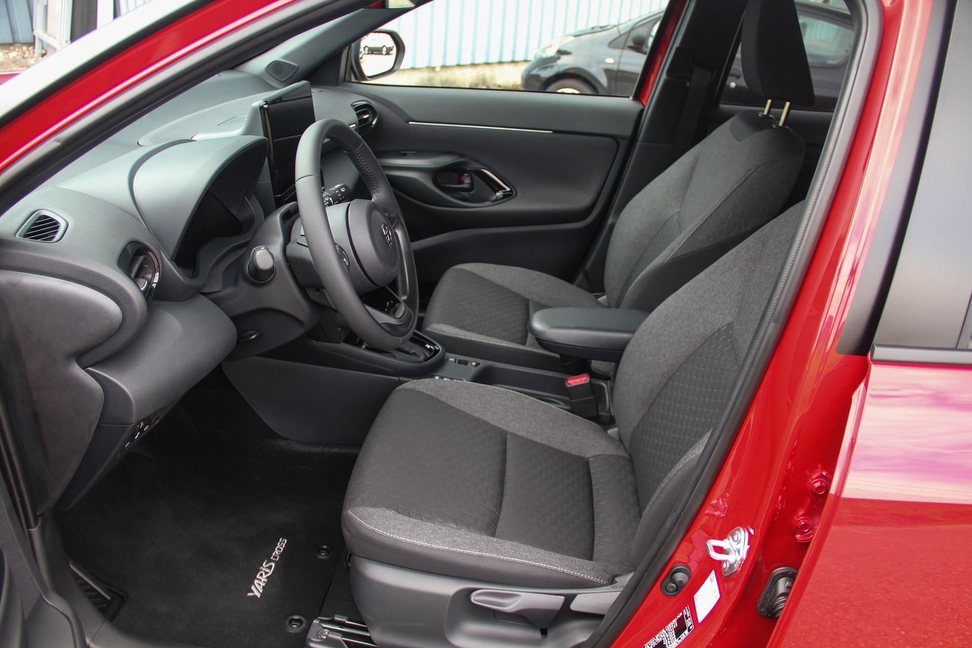 TOYOTA Yaris Cross 1.5 Trend e-CVT 130 ⭐⭐⭐⭐⭐-image-5