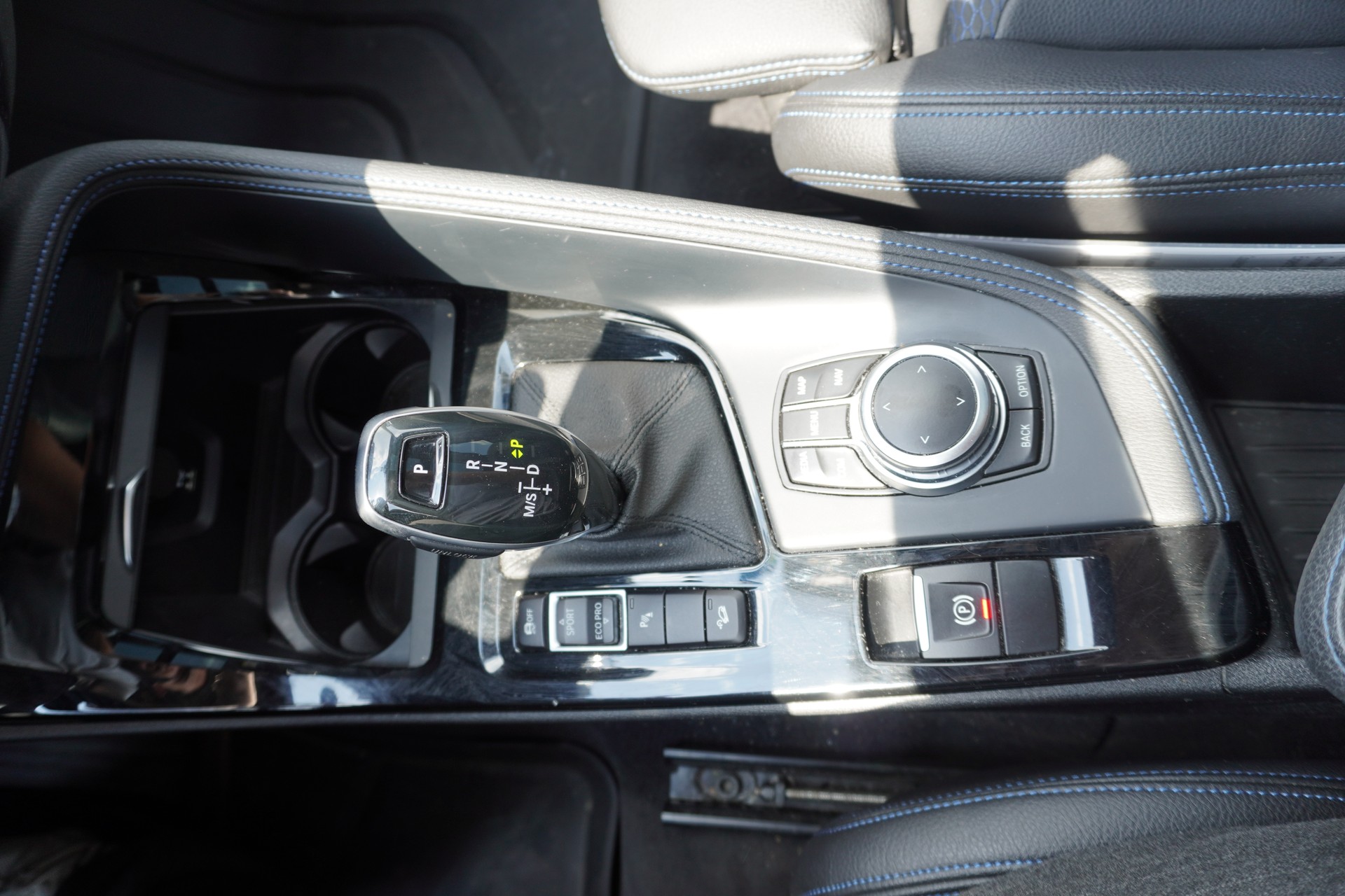 BMW X1 xDrive 20d M Sport Steptronic-image-12