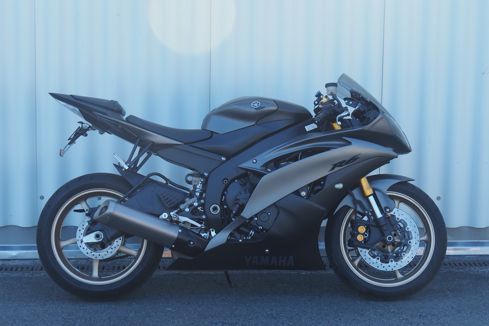 YAMAHA YZF-R6-image-0