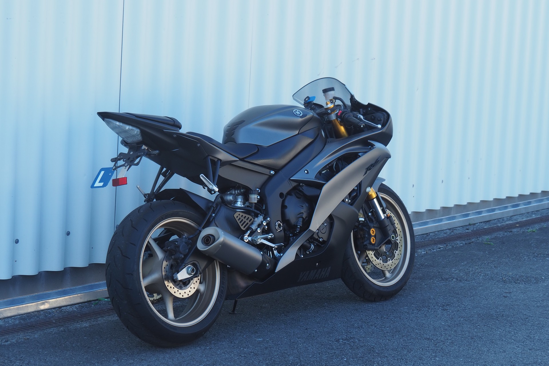 YAMAHA YZF-R6-image-2
