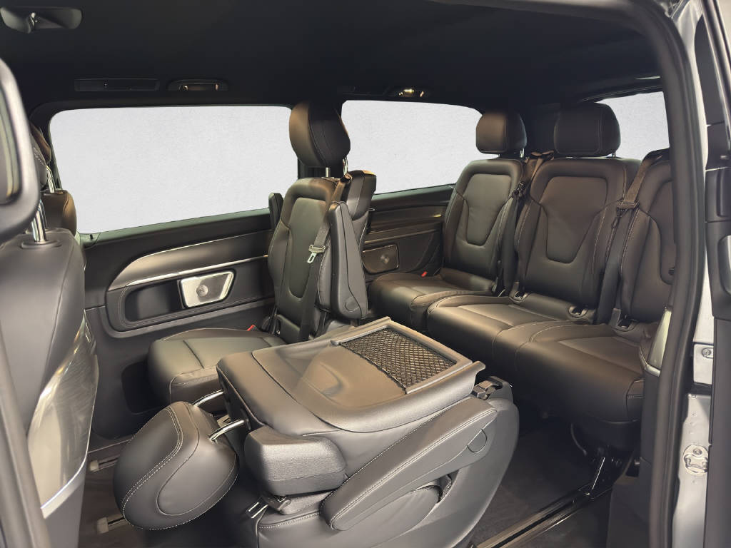 MERCEDES-BENZ V 300 d Exclusive Swiss Edition 4Matic Lang-image-12