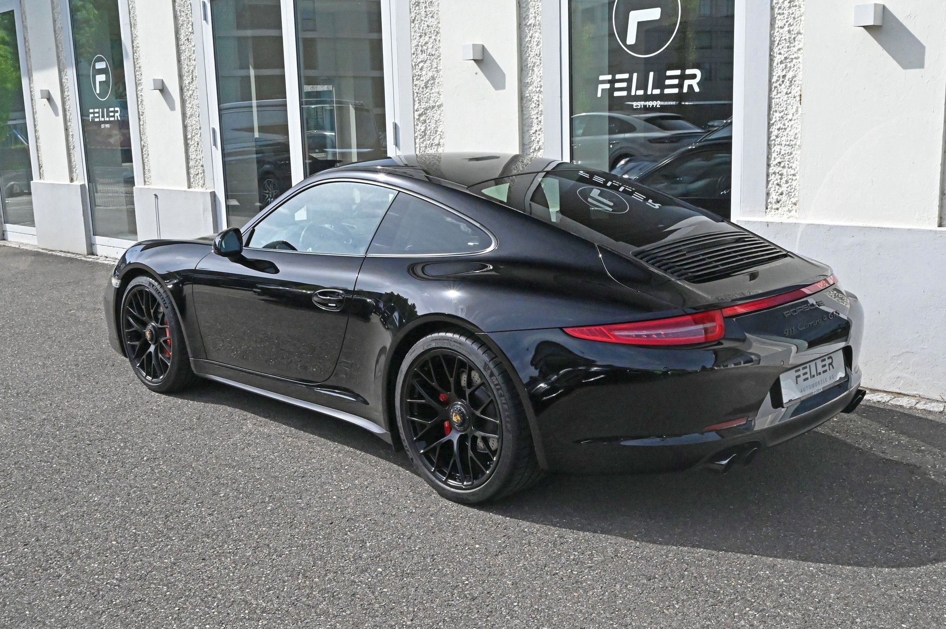 PORSCHE 911 Carrera 4 GTS PDK-image-7
