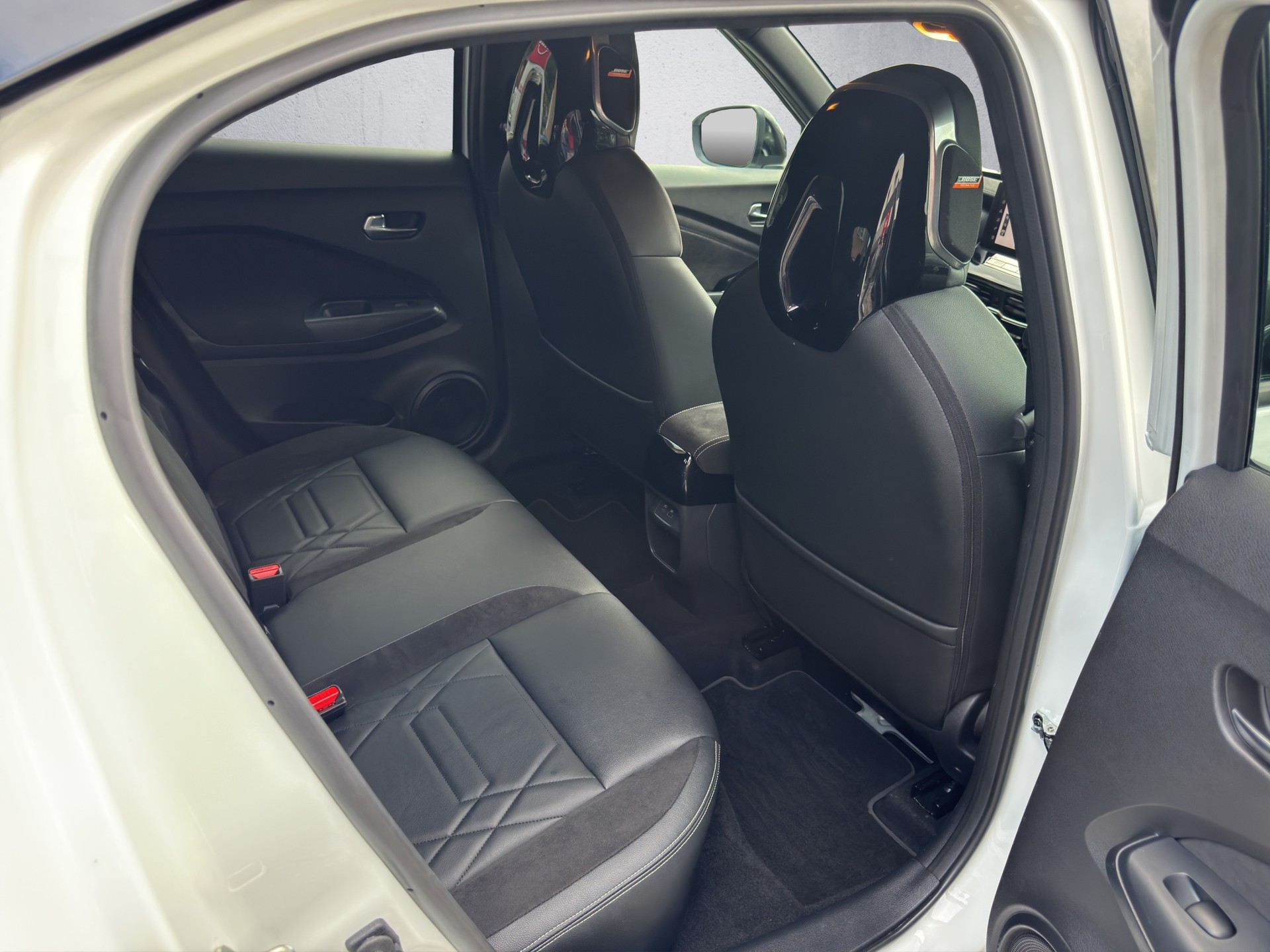 NISSAN Juke 1.6 FHEV N-Design-image-15