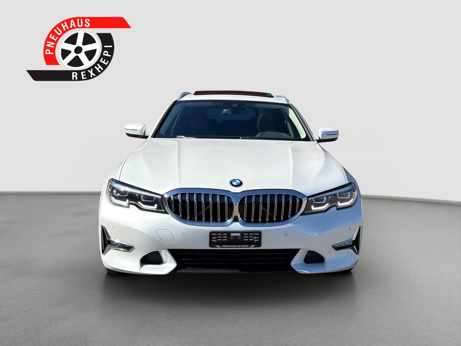 BMW 320d xDrive 48V Touring Luxury Line Steptronic-showroom-element-1