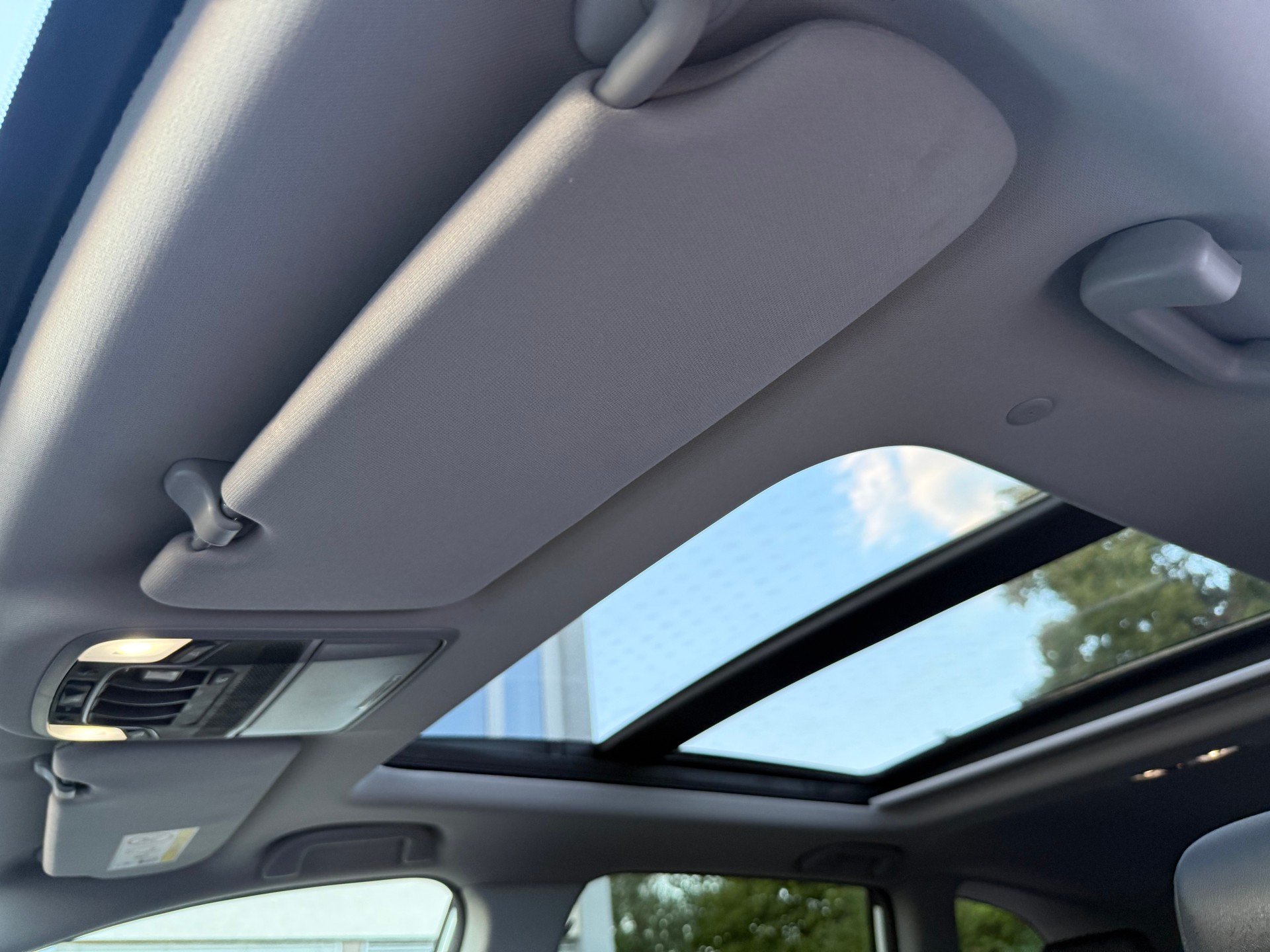 HONDA CR-V 1.5 i-VTEC Lifestyle 4WD Automatic-image-8