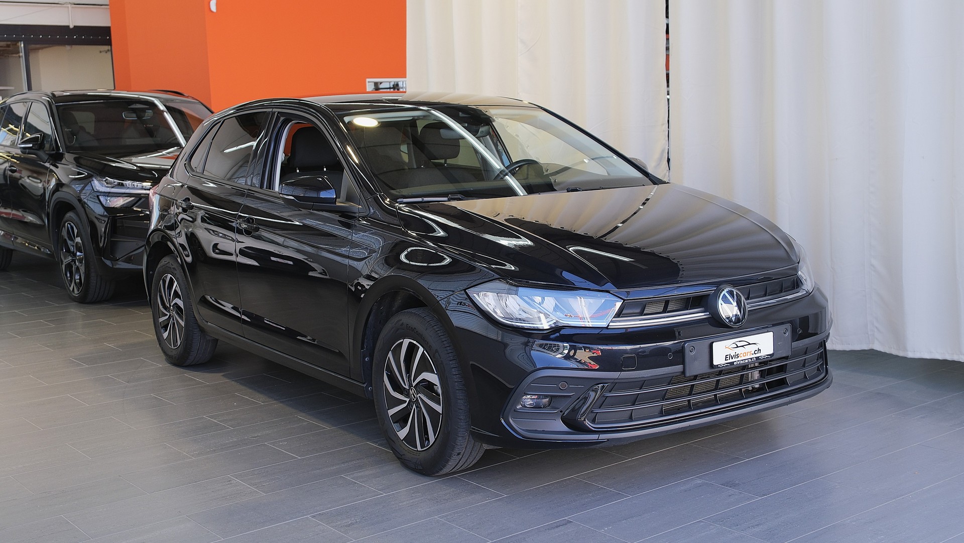 VW Polo 1.0 TSI Life DSG-showroom-element-1