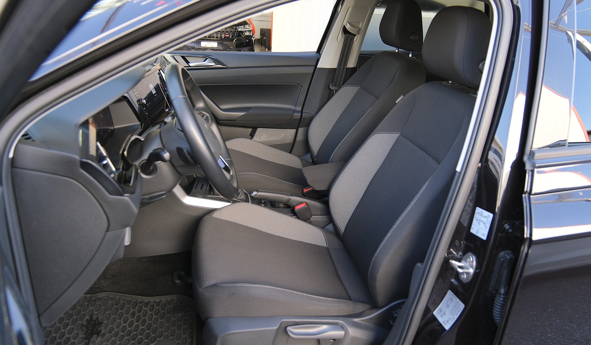 VW Polo 1.0 TSI Life DSG-showroom-element-3