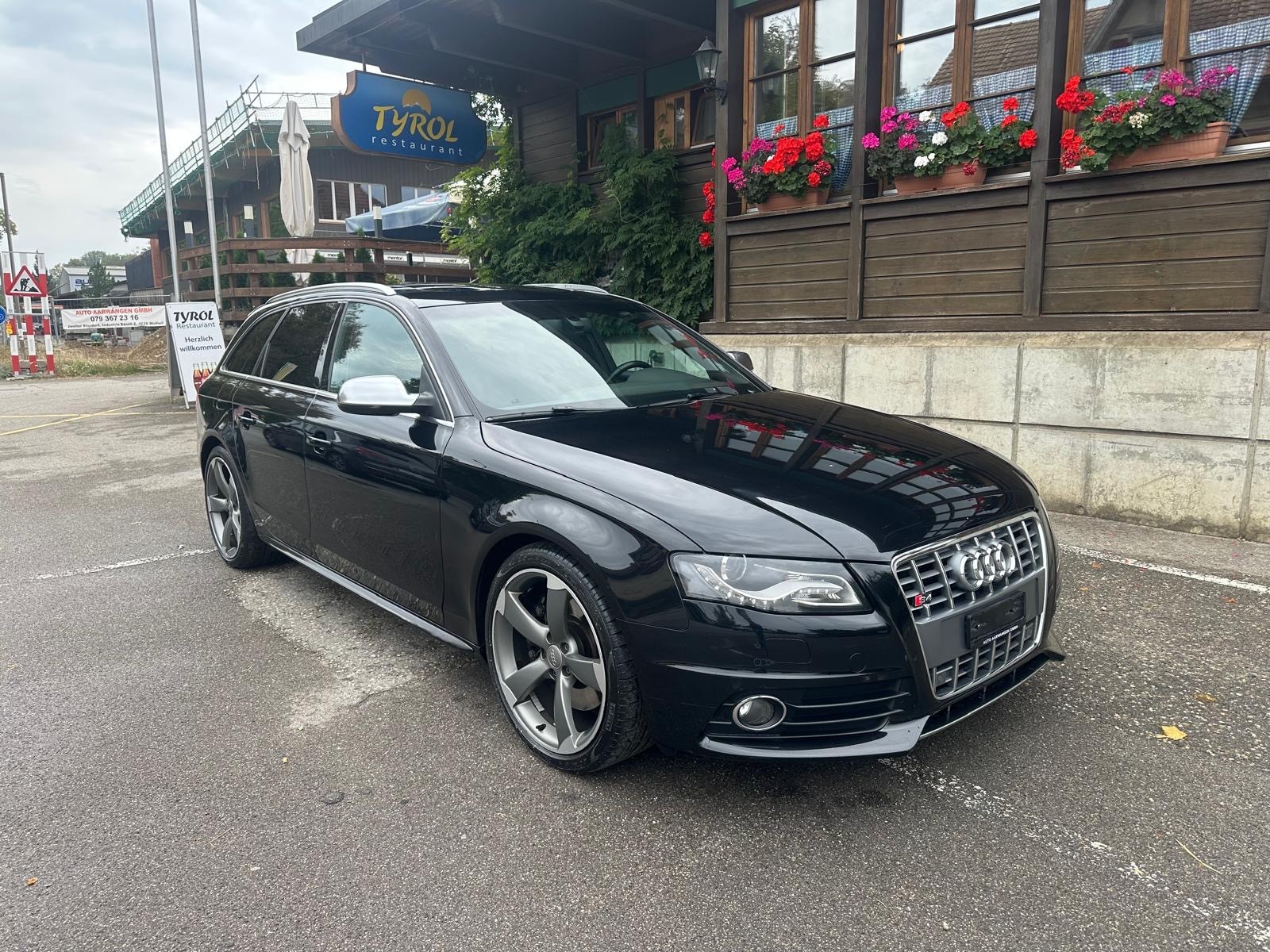 AUDI S4 Avant 3.0 TFSI quattro S-tronic