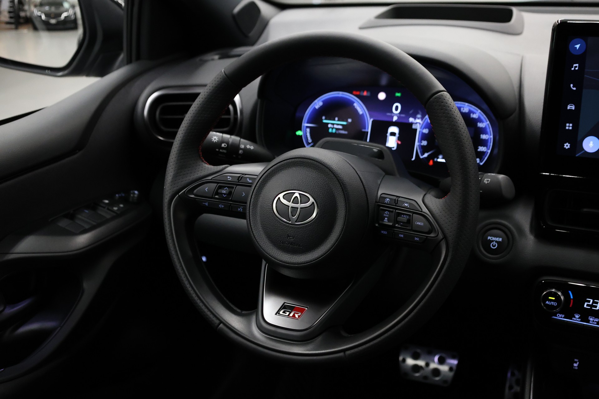 TOYOTA Yaris 1.5 VVT-i HSD GR Sport-image-18