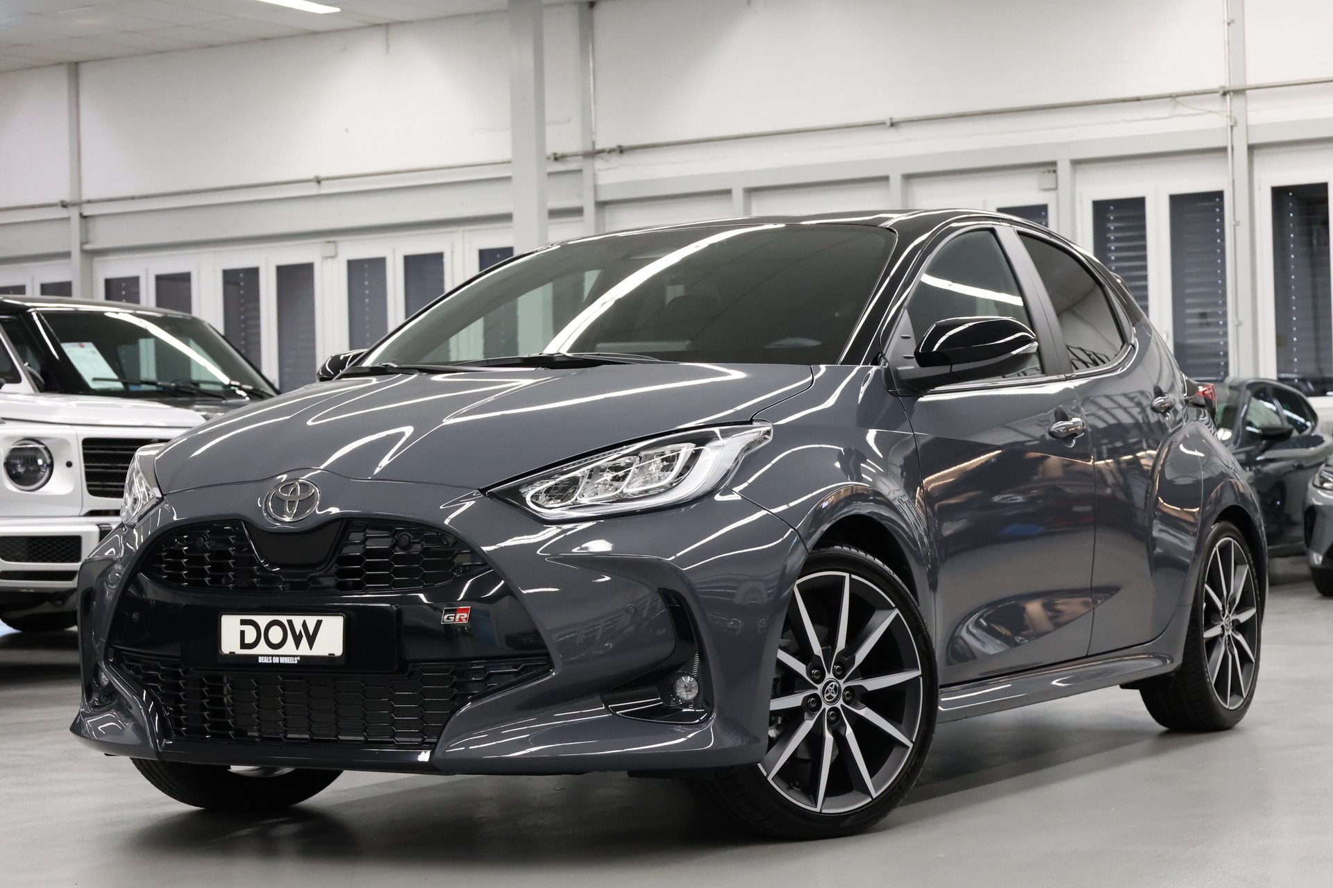 TOYOTA Yaris 1.5 VVT-i HSD GR Sport