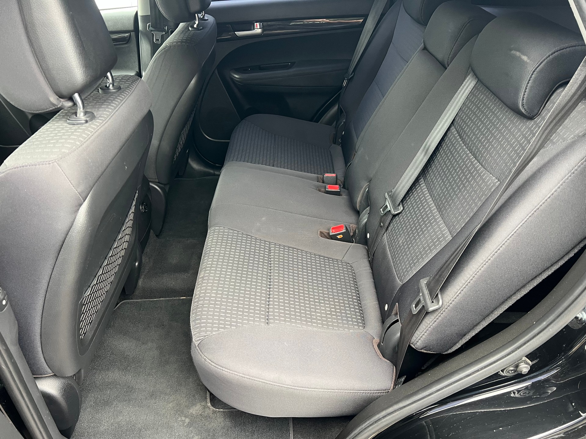 KIA Sorento 2.4 CVVT Classic-image-10