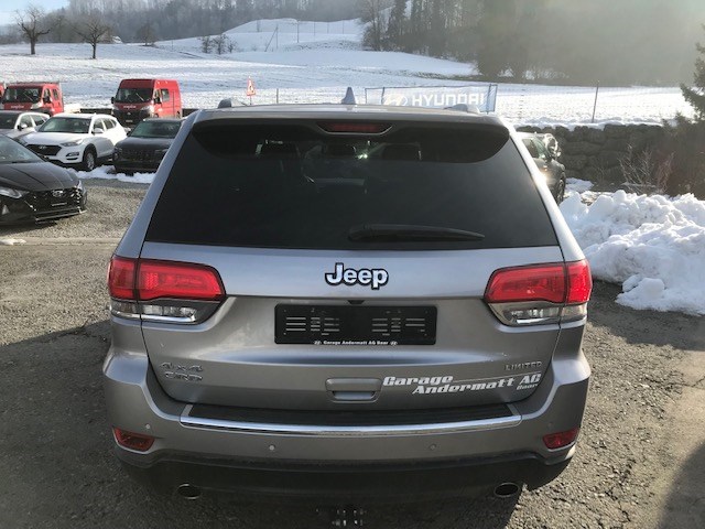 JEEP Grand Cherokee 3.0 CRD Summit Automatic-image-4