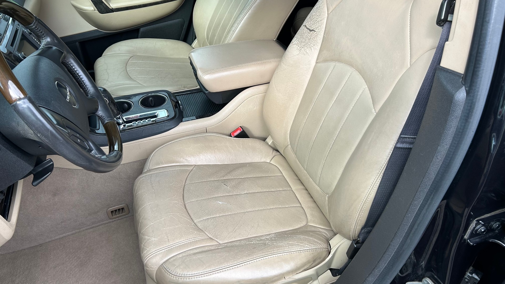 GMC Acadia 3.6 AWD-image-4