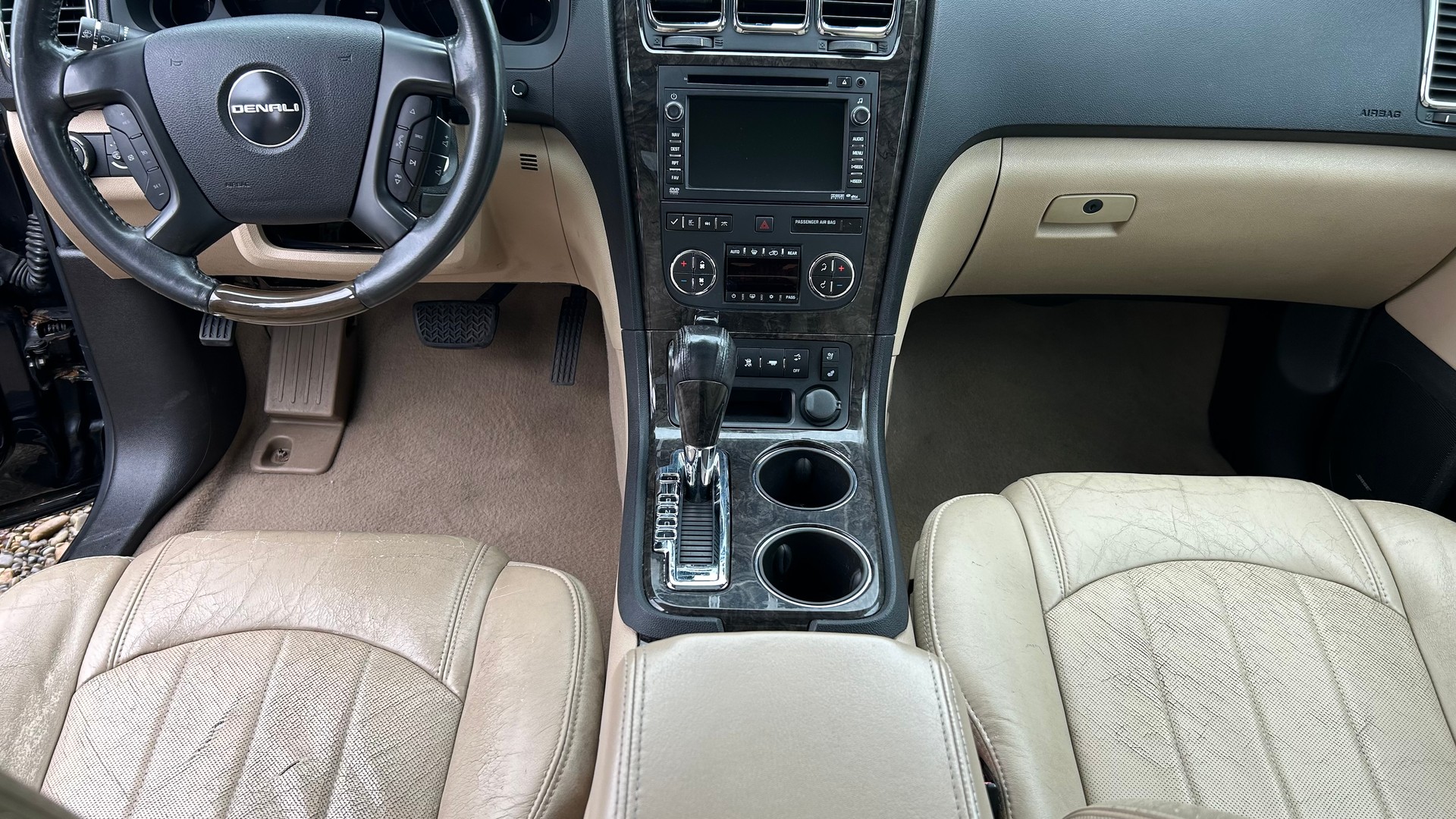 GMC Acadia 3.6 AWD-image-28