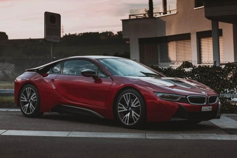 BMW i8 Coupé-image-4