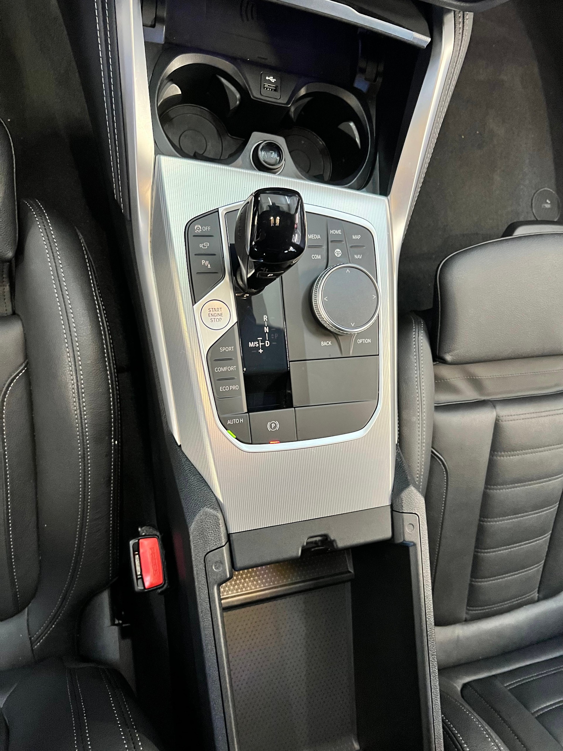 BMW Full Option 420d xDrive 48V Gran Coupé M Sport PRO Steptronic-image-12