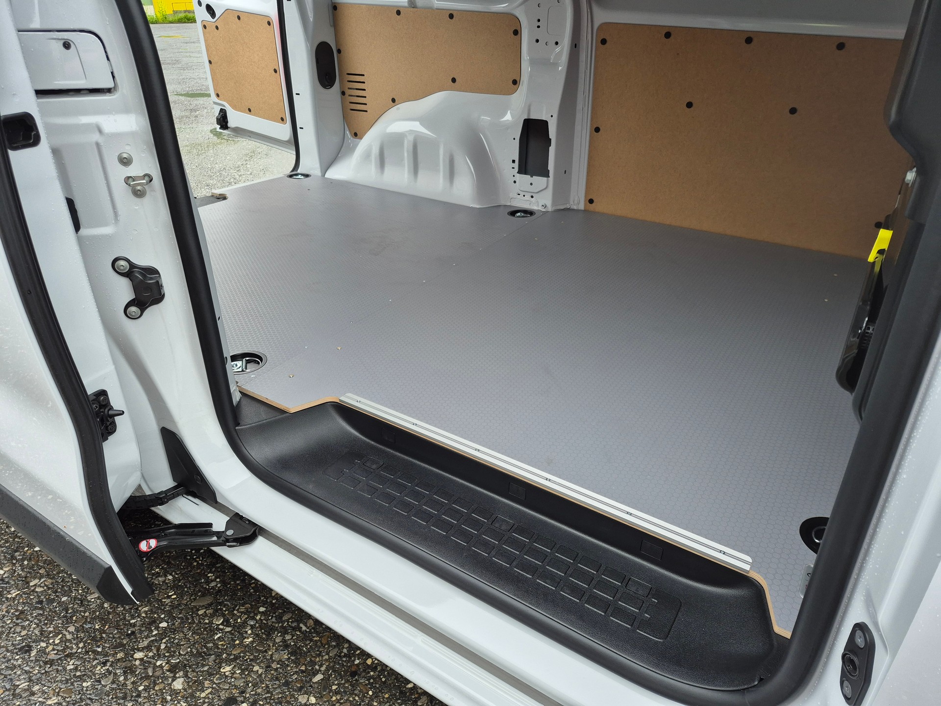 TOYOTA Proace EV 75kWh Medium Advanced-image-9