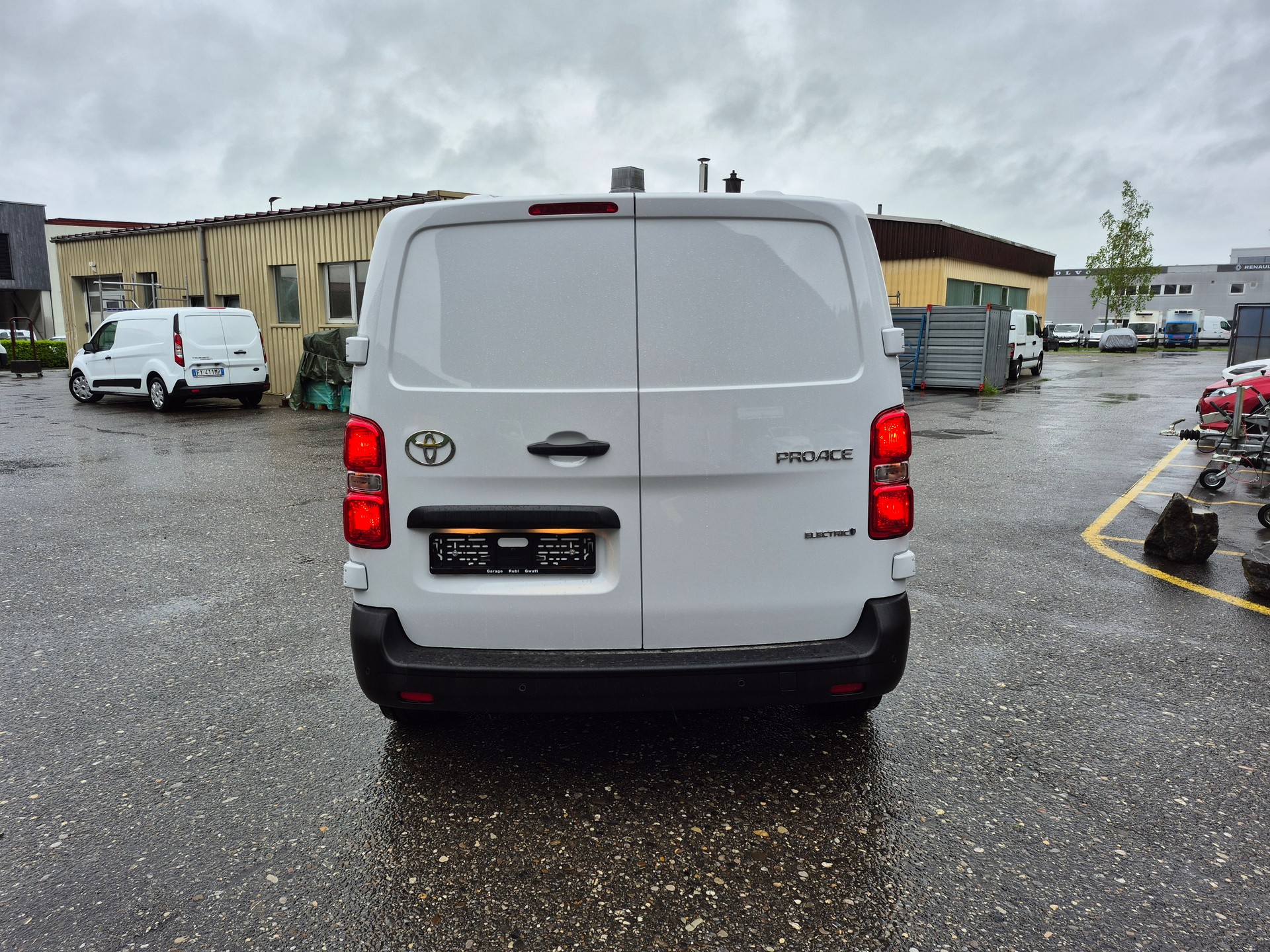 TOYOTA Proace EV 75kWh Medium Advanced-image-5