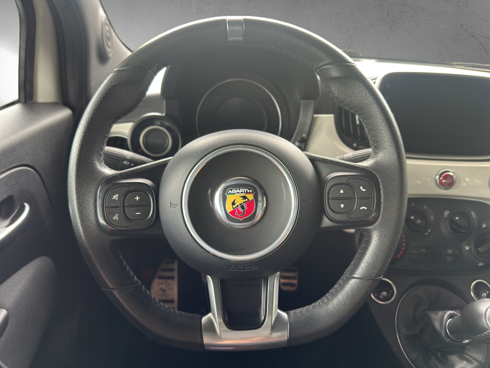 FIAT 595 1.4 16V Turbo Abarth-image-8